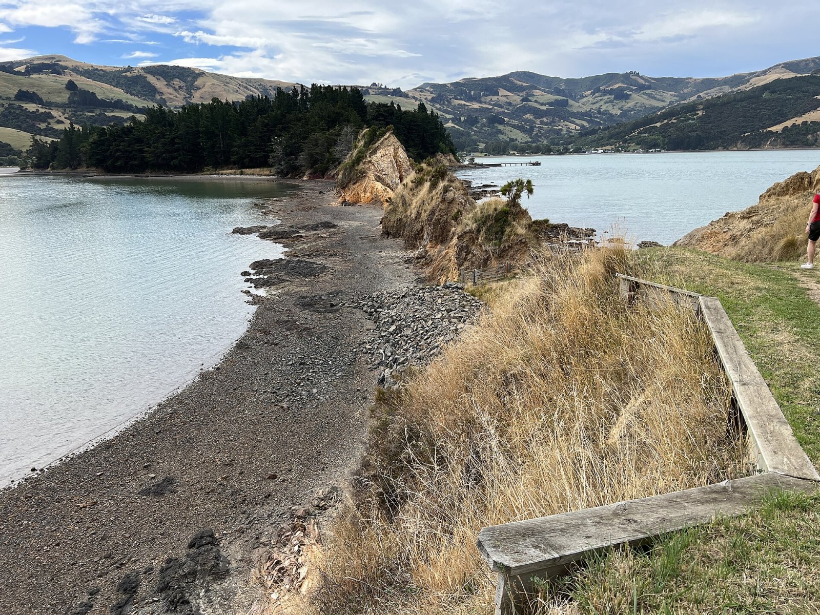 Explorar Ōnawe: Un Viaje a la Historia Maori de Nueva Zelanda — Duvauchelle