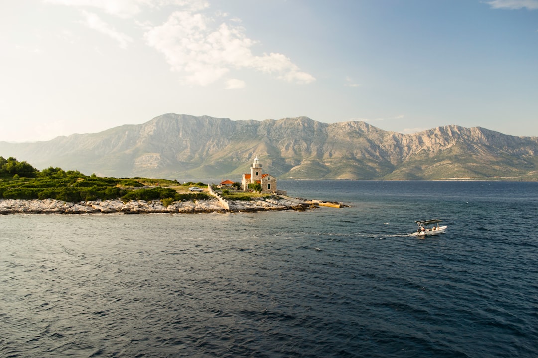 Descubre Sveti Vid: Un Rincón Escondido de Croacia - Pag | Secret World Trip Planner