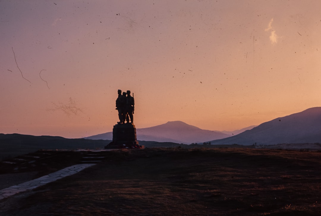 Découvrez le Monument de la Bataille de Largs en Écosse — North Ayrshire