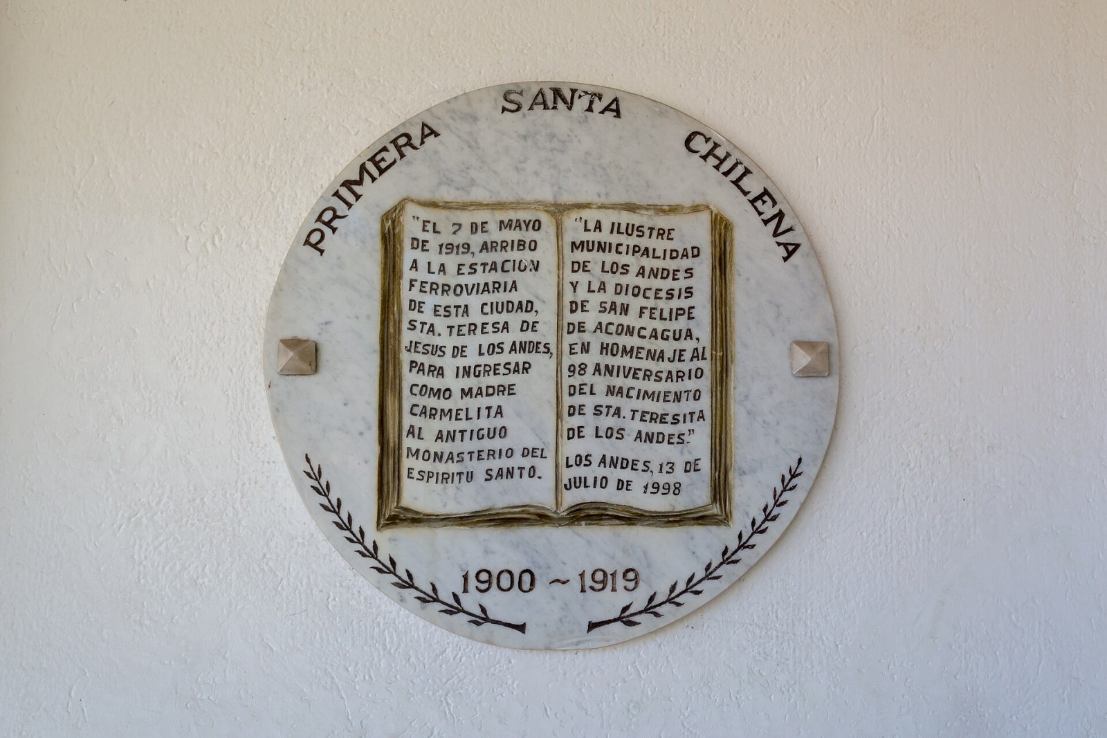 Descubre Santa Teresa de Los Andes: un viaje a la cultura chilena — Puerto Montt