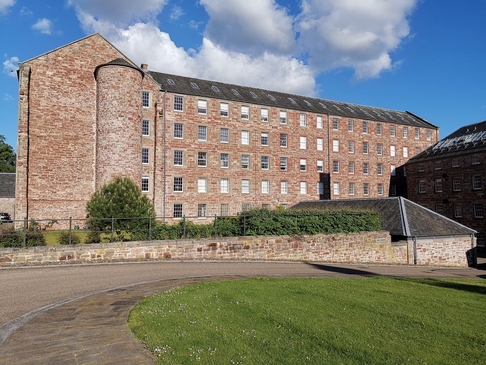 Descubrir Stanley Mills: una joya de la cultura escocesa