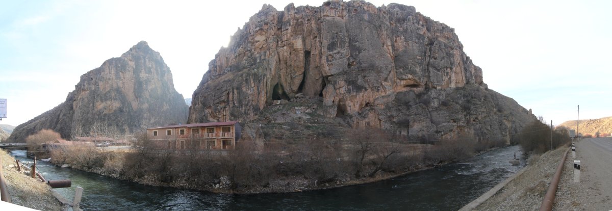Areni-1: la cueva de la bodega más antigua - 6 Str | Secret World Trip Planner