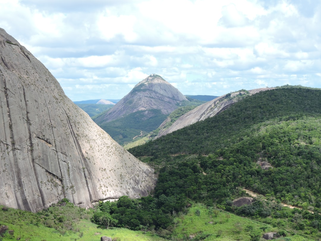 Pedra do Telégrafo: Sonnenuntergang über Brasiliens Wildnis - Grumari | Secret World Trip Planner