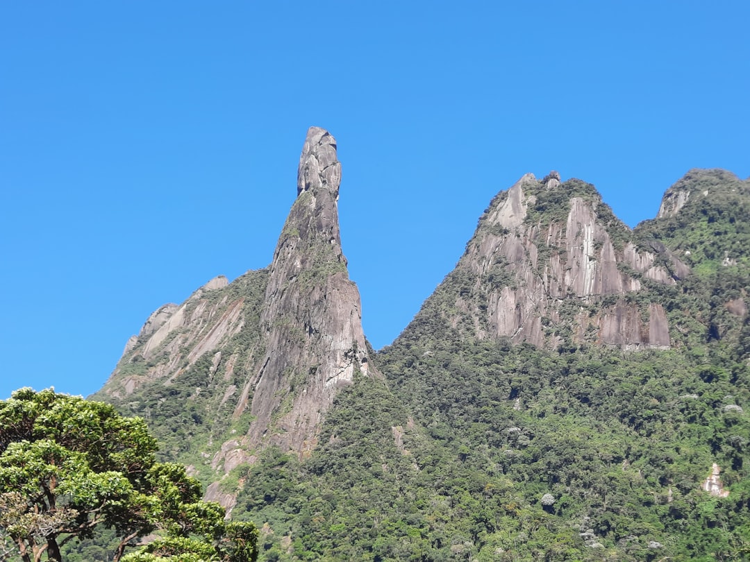 Pedra do Telégrafo : coucher de soleil sur le Brésil sauvage - Grumari | Secret World Trip Planner
