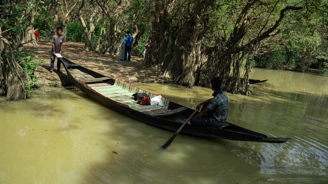 Ratargul: Der überflutete Wald von Bangladesch — 2W79+MFG