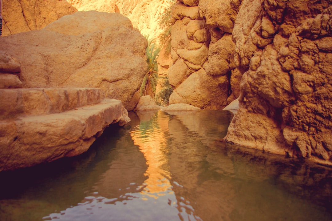 Wadi Bani Khalid: Die kristallklare Oase im Oman - Wadi Bani Khalid | Secret World Trip Planner