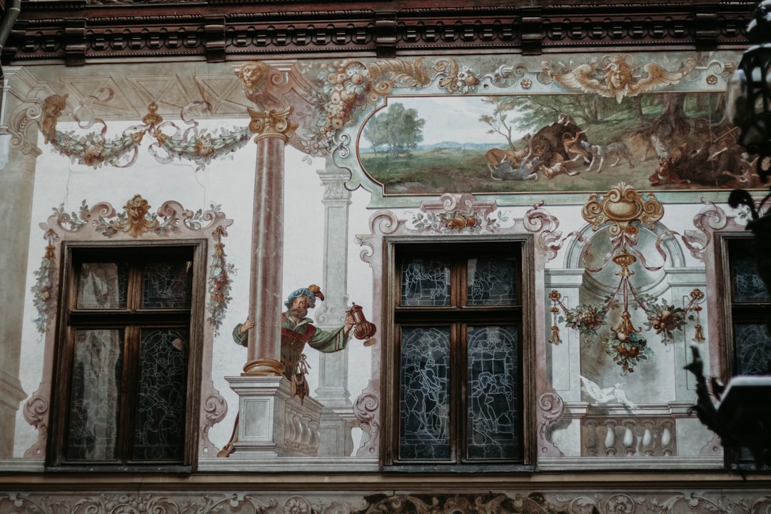 Castello Peleș: gioiello neorinascimentale dei Carpazi - Aleea Peleșului 2 | Secret World Trip Planner