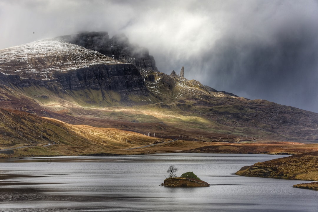 Entdecke The Pinnacle: das Herz der Wrestling-Kultur in Schottland - East Kilbride | Secret World Trip Planner