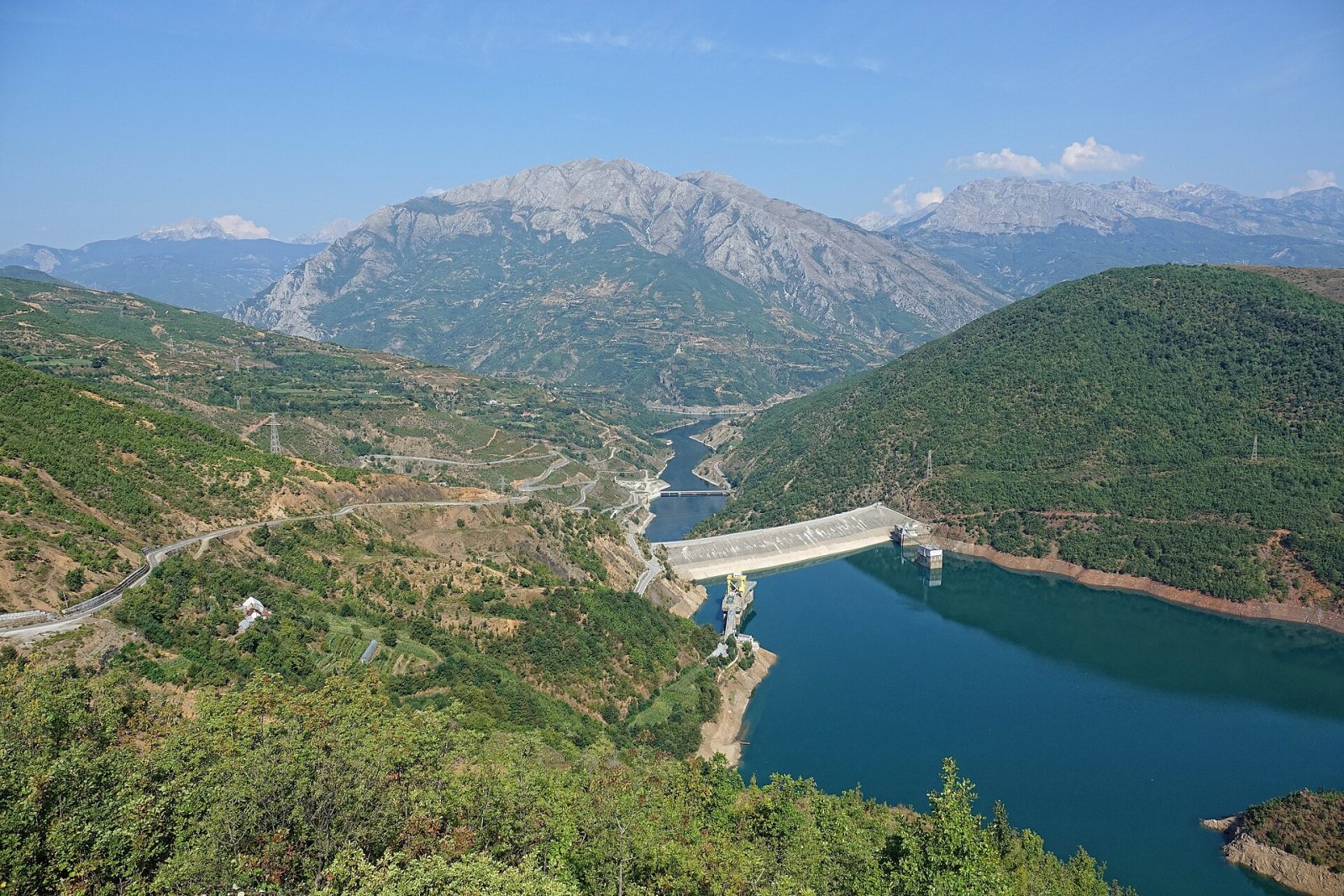 Maja e Merturit: Un Paradiso Naturale in Albania — Tetaj