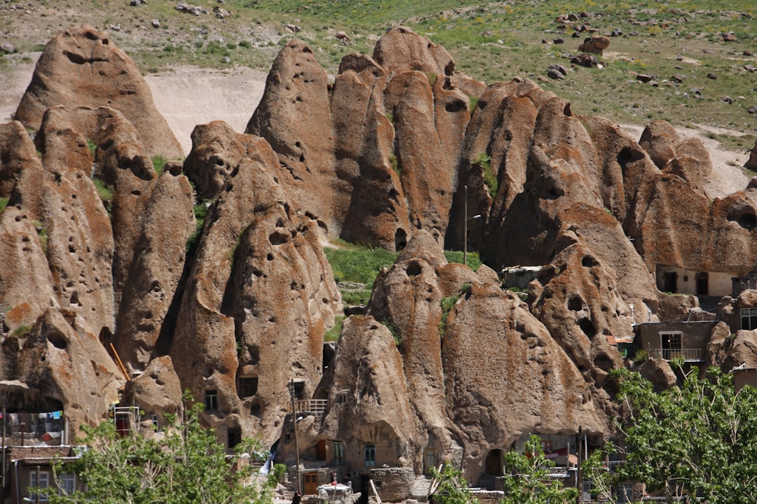 Kandovan: el pueblo tallado en roca volcánica - Q7V2+Q3H | Secret World Trip Planner