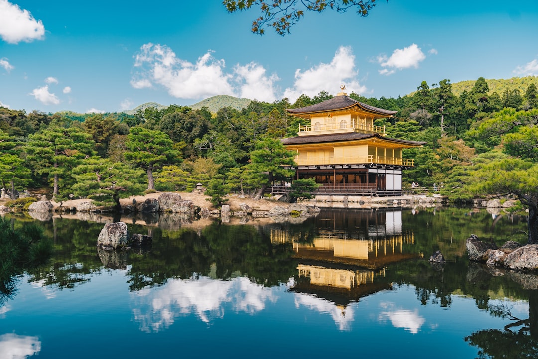 Secret World vs Google Trips: quale app per Kyoto 2026? - Kyoto | Secret World Trip Planner