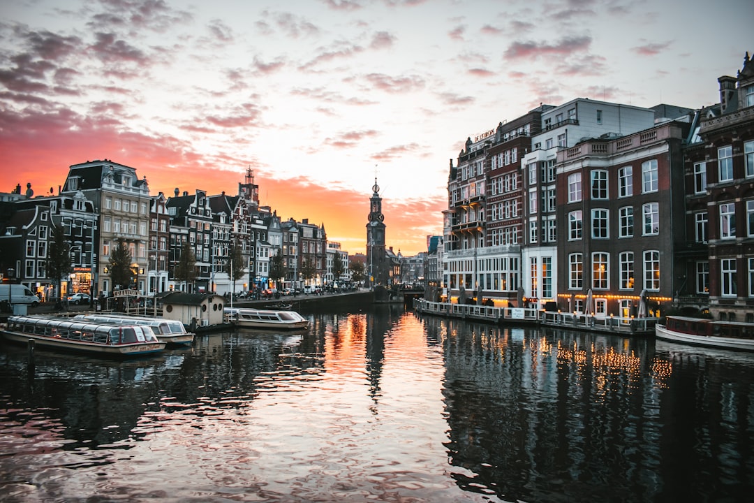 Planificador de Viajes AI: Reseña desde Ámsterdam 2026 - Amsterdam | Secret World Trip Planner