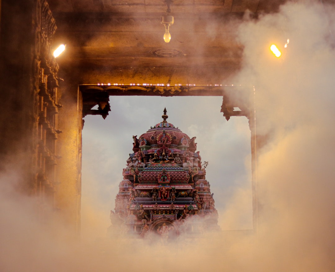Kapaleeshwarar Temple: sculture sacre a Chennai - Chennai | Secret World Trip Planner