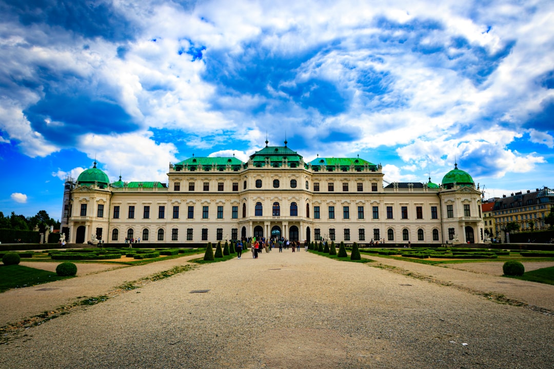Secret World vs Wanderlog : quel planificateur choisir pour Vienne ? - Vienna | Secret World Trip Planner