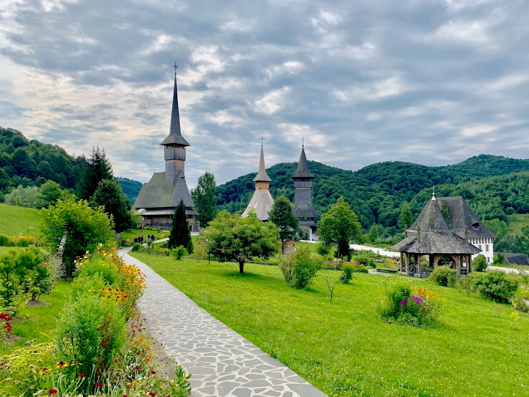 Monastero di Bârsana: legno e fede nel Maramureș — DJ186 276