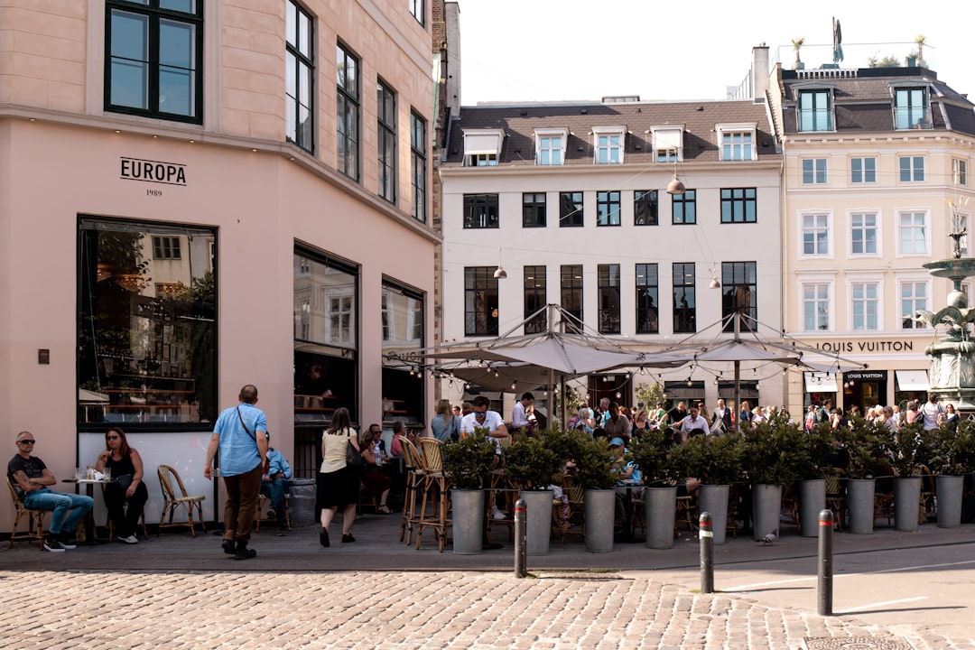 Torvehallerne: el mercado de vidrio y acero de Copenhague - Indre By | Secret World Trip Planner