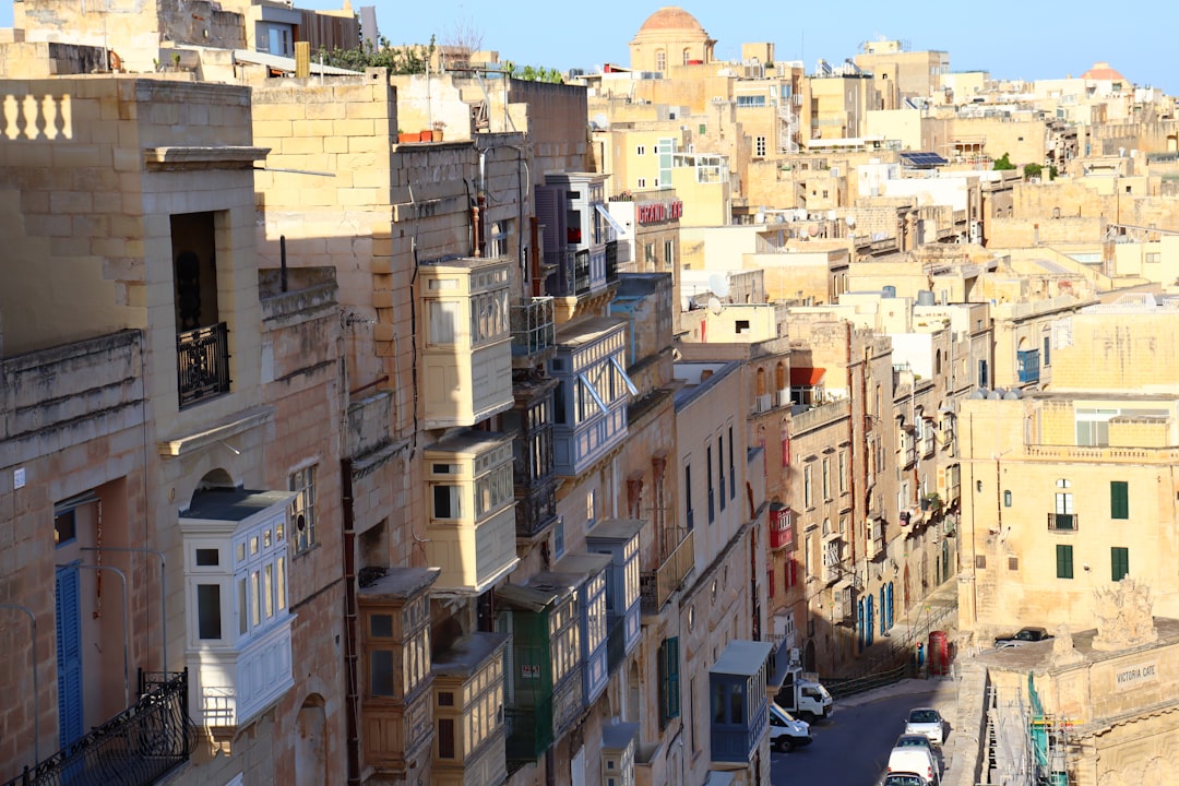 Salles de Guerre Lascaris : les tunnels secrets de La Valette - Valletta Ditch | Secret World Trip Planner