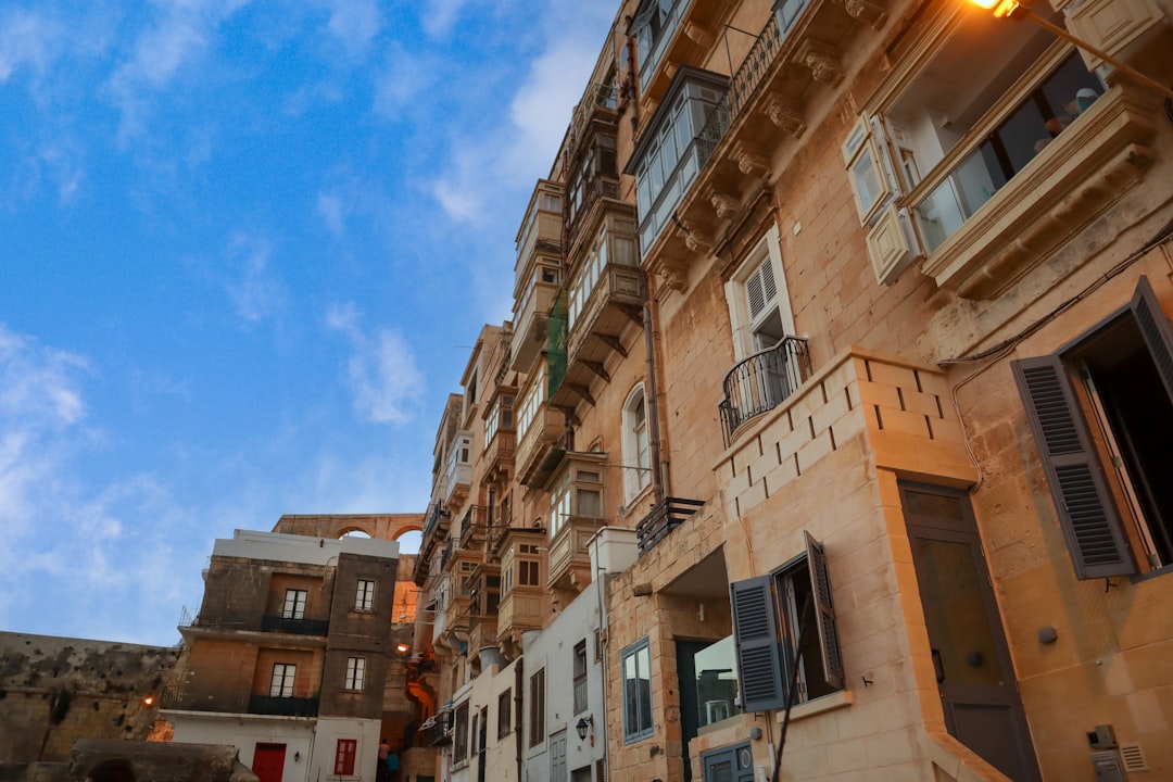Stanze di Guerra Lascaris: i tunnel segreti di La Valletta - Valletta Ditch | Secret World Trip Planner