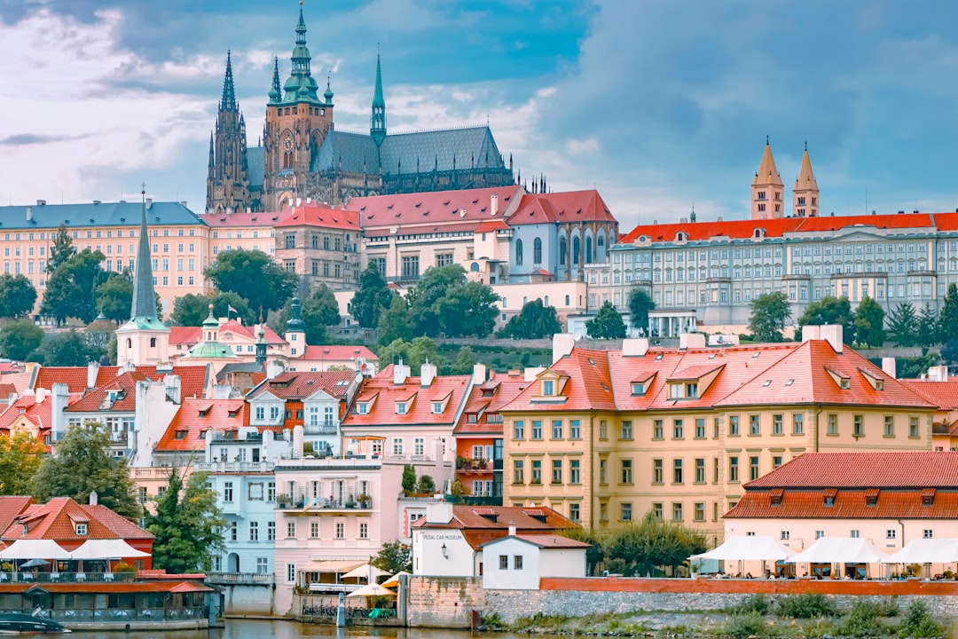 Comment planifier un voyage AI à Prague : guide 2026 - Praga | Secret World Trip Planner