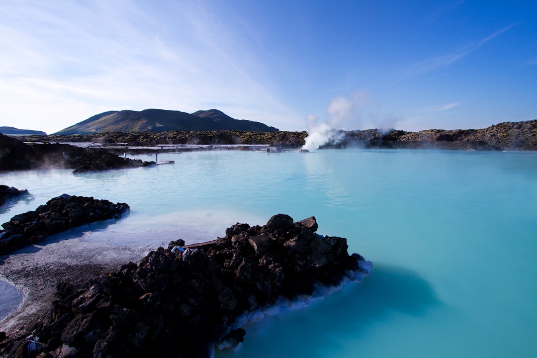 Lagune Bleue de Fairy Hill : couleurs et paysages jamaïcains — 5J97+WQ
