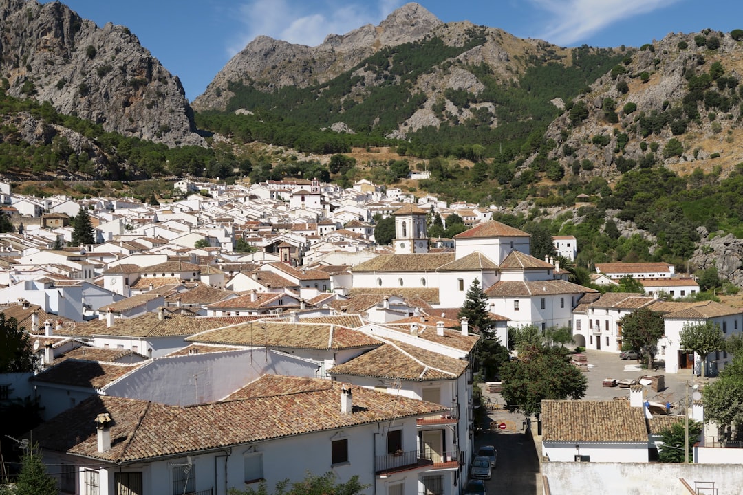 Mirador de ses Puntes: Das geheime Panorama von Valldemossa - 07170 Valldemossa | Secret World Trip Planner