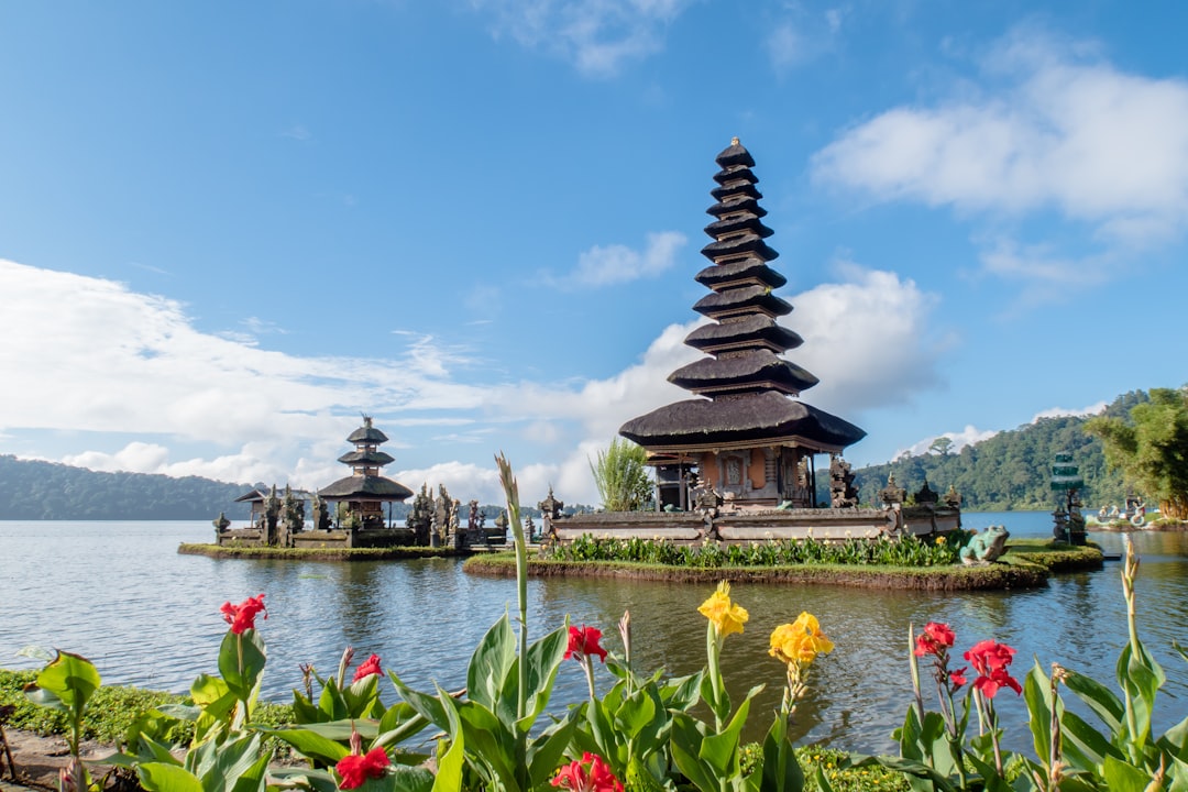 Secret World vs Wanderlog: quale app scegliere per Bali 2026 - Bali | Secret World Trip Planner