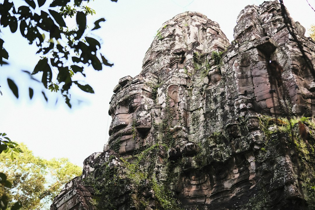 Tham Kong Lo: la grotta fluviale di 7 km nel Laos — Tham Kong Lo