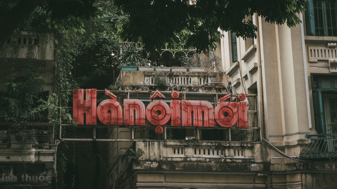 Tham Kong Lo : la grotte fluviale de 7 km au Laos - Tham Kong Lo | Secret World Trip Planner