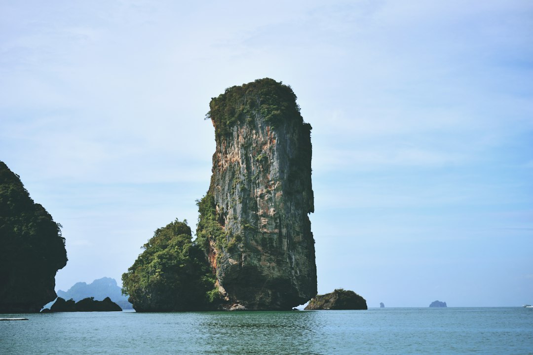 Tham Kong Lo: la cueva fluvial de 7 km en Laos - Tham Kong Lo | Secret World Trip Planner