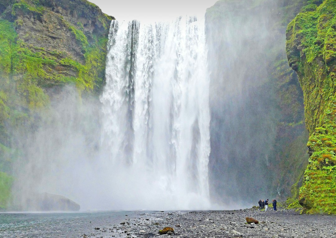 Fimmvörðuháls: caminando entre glaciares y lava - Gönguleið um Fimmvörðuháls | Secret World Trip Planner