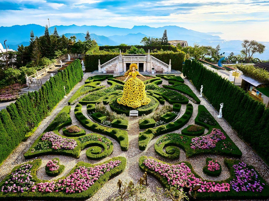 Il Giardino dei Tarocchi: sculture monumentali a Capalbio - Garavicchio | Secret World Trip Planner