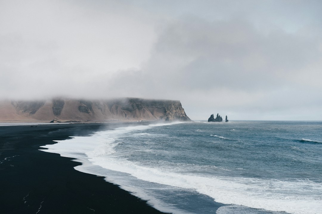 Maríuhellar : La Grotte Enchantée d'Islande - Garðabær | Secret World Trip Planner