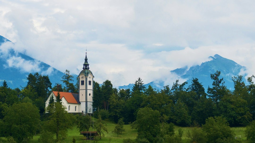 Frozen Cave: The Ice Cave of the Tatra Mountains - Kiry 26 | Secret World Trip Planner