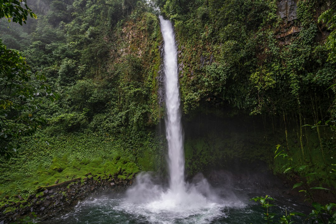 Cascata Buracão : 100 mètres de puissance dans la Chapada Diamantina - Ibicoara - BA | Secret World Trip Planner