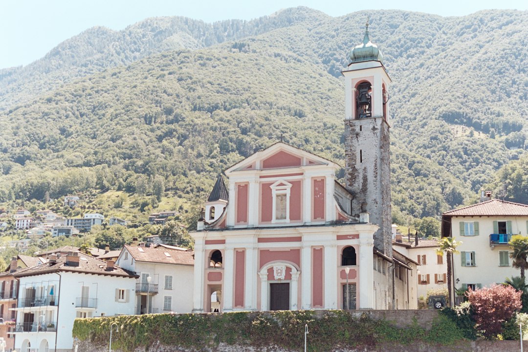 Chiesa sul Nerl': la pietra bianca del XII secolo - Vladimirskaya oblast' | Secret World Trip Planner