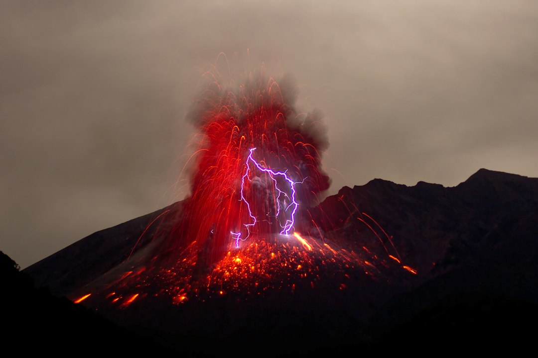 Villarrica: Ein Vulkan mit lebender Lava in Chile erklimmen - Pucón | Secret World Trip Planner