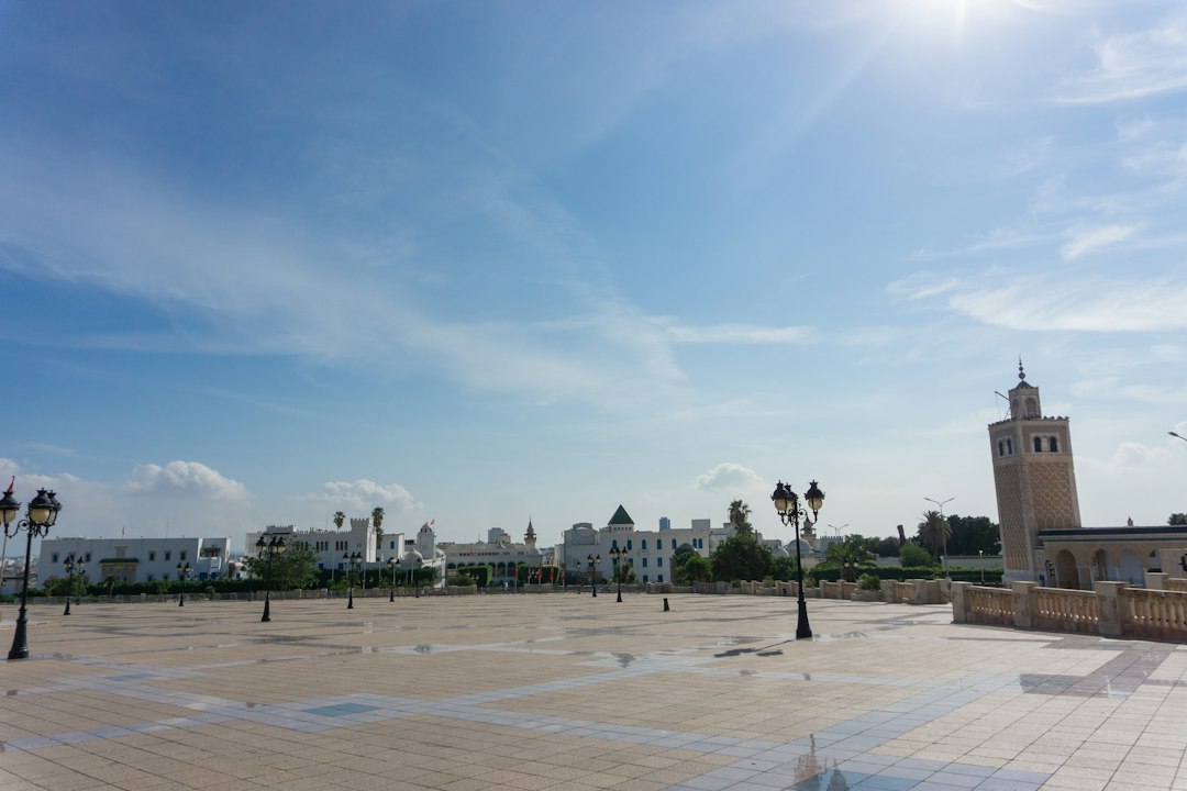 Souk in Tunis: Herz des UNESCO-Medina Handels - Q5XF+V98 | Secret World Trip Planner
