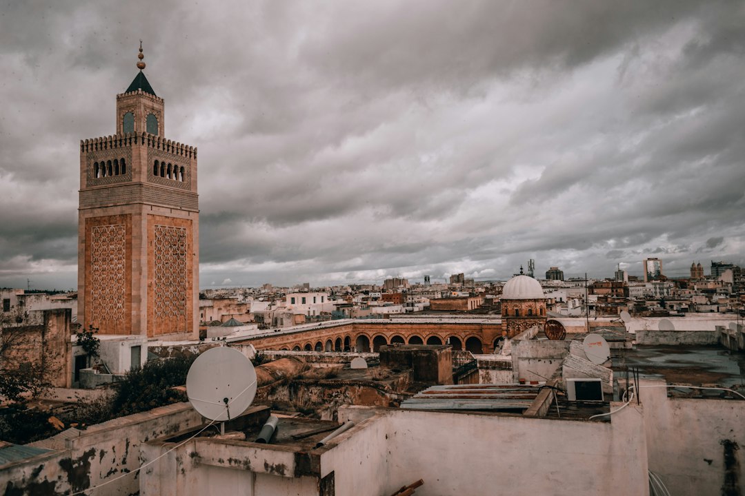 Souk de Tunis : cœur commercial de la médina UNESCO - Q5XF+V98 | Secret World Trip Planner
