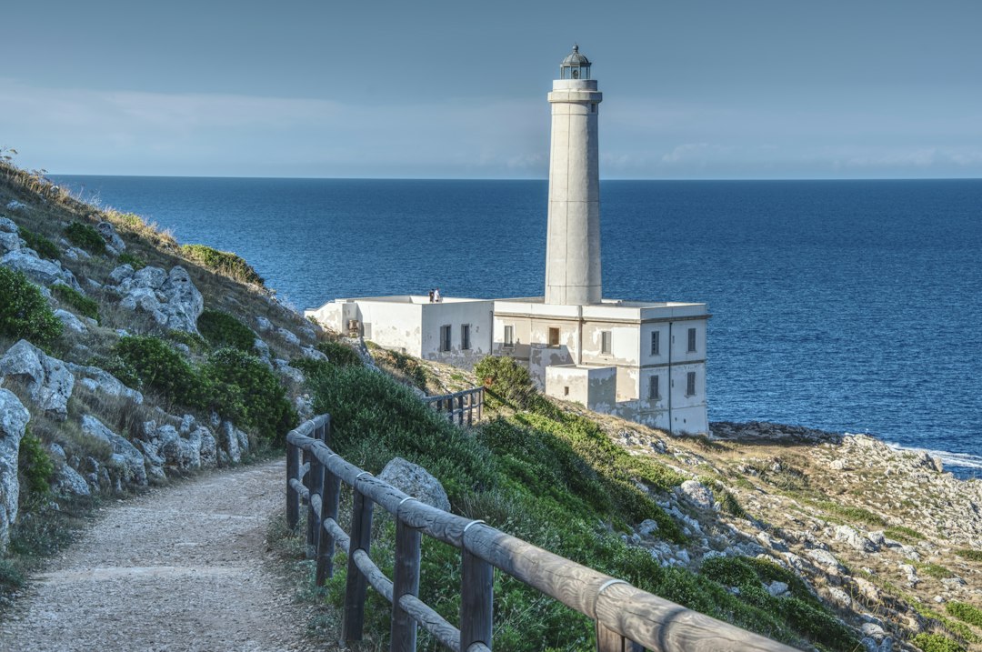 Faro di Punta Carena: la Capri fuori dalle folle - Via Faro Punta Carena | Secret World Trip Planner