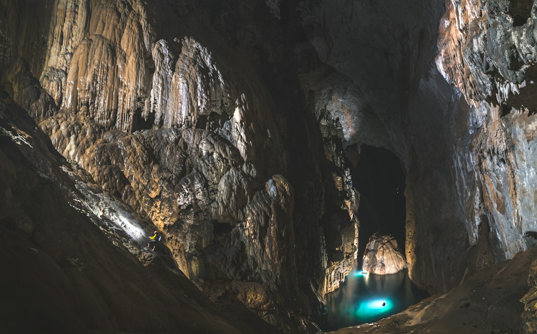 Hang Va: Vietnam's Wild Cave Adventure Awaits - Thượng Trạch | Secret World Trip Planner