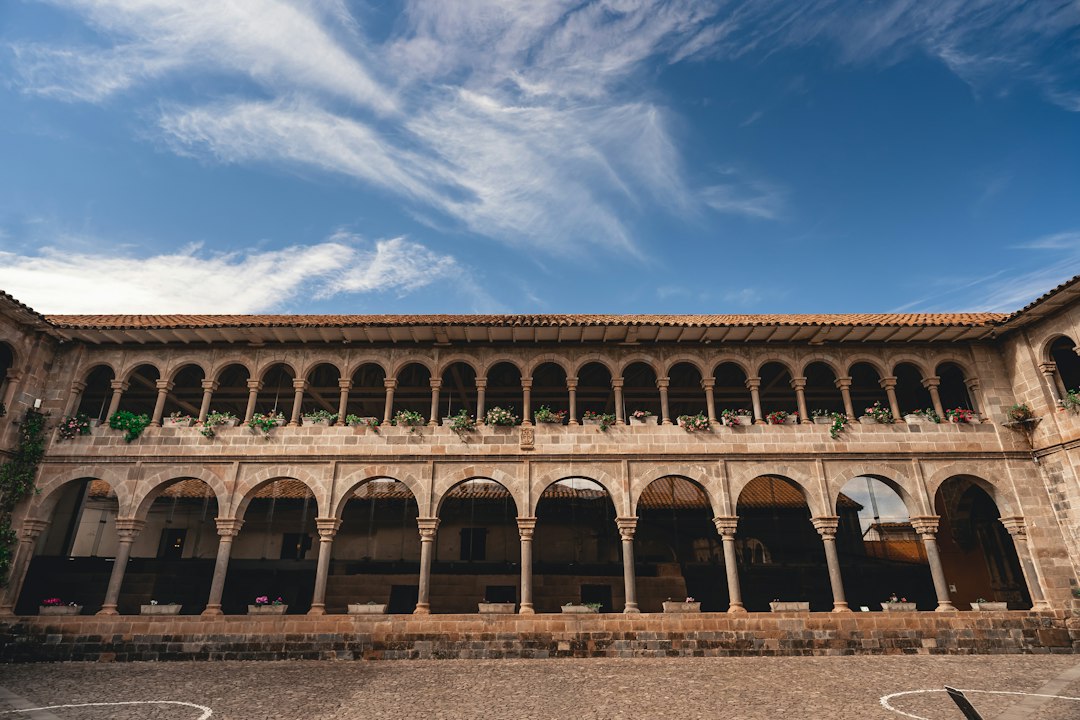 Découvrez Qorikancha : le cœur de l'histoire au Pérou — Cusco