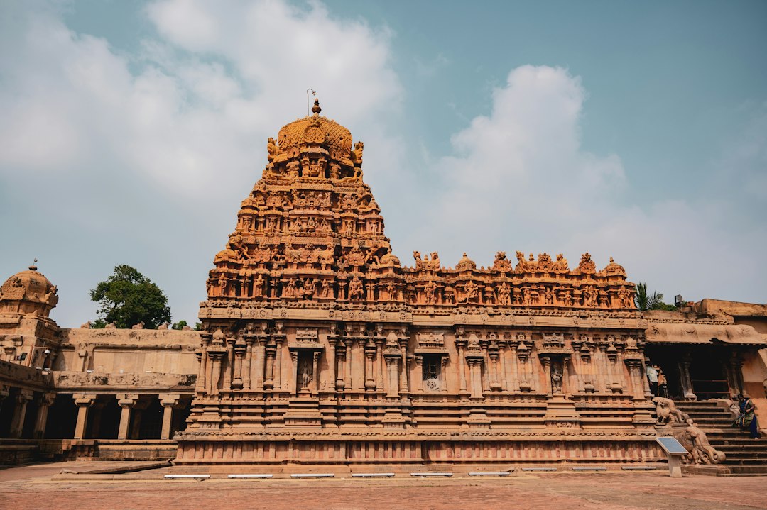 Meenakshi-Tempel: Göttliche Skulpturen in Madurai - Madurai | Secret World Trip Planner