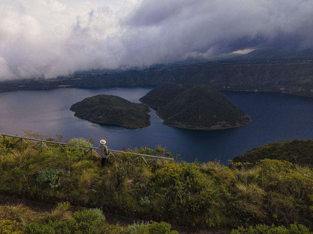 Laguna de Chicabal: el lago sagrado maya en el volcán - Q8PX+R6V | Secret World Trip Planner