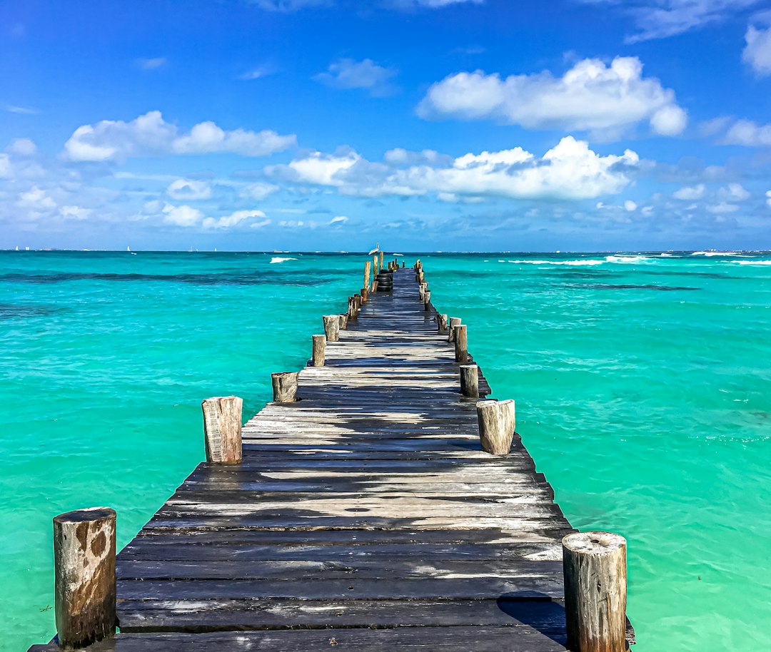 Secret World vs Wanderlog: Which App for Cancun 2026? - Cancún | Secret World Trip Planner