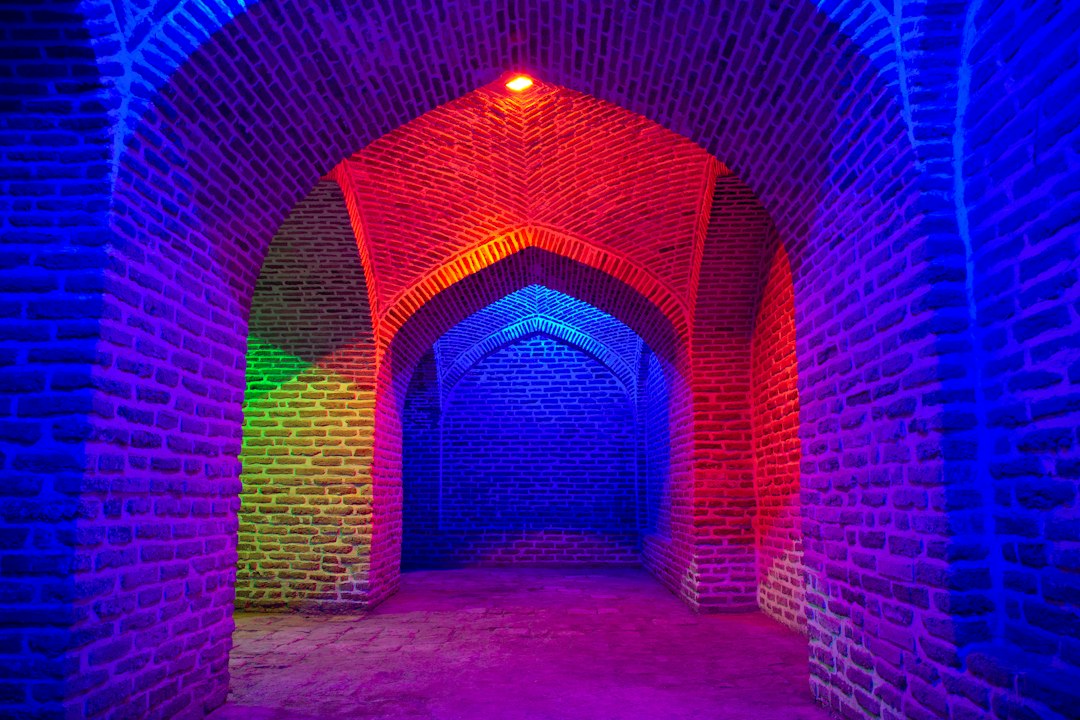 Bazar Vakil in Shiraz: Gewürze und Ziegelbögen - Shiraz | Secret World Trip Planner