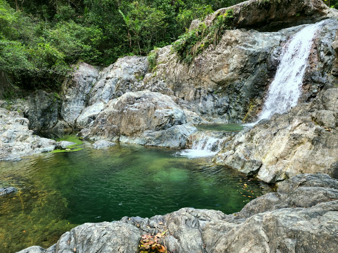 Caño Cristalitos : le fleuve arc-en-ciel de Colombie - La Macarena | Secret World Trip Planner