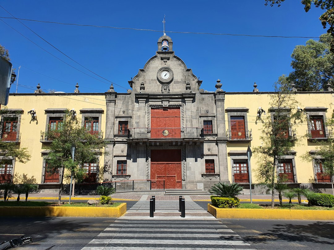 Viña Cousiño Macul : vins historiques au cœur de Santiago - 7921077 Peñalolén | Secret World Trip Planner