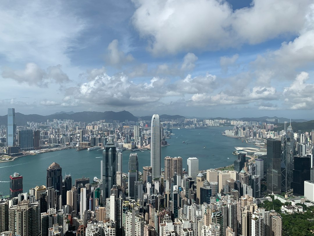 Scopri la Magia di Hong Kong Park - Central | Secret World Trip Planner