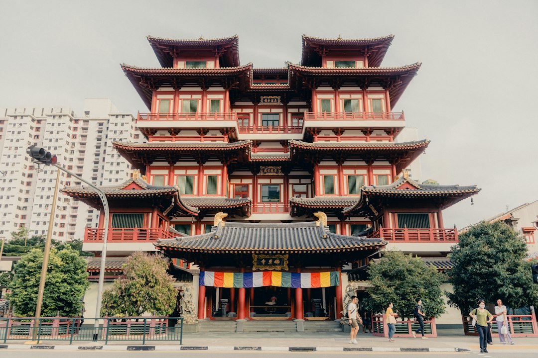 Découvrez le Maxwell Food Centre à Singapour - 1 Kadayanallur St | Secret World Trip Planner