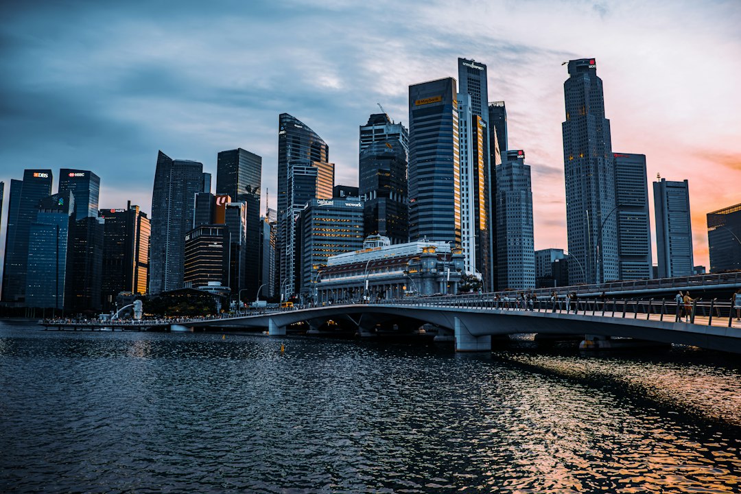 Discover the Fullerton Building in Singapore - 1 Fullerton Sq | Secret World Trip Planner